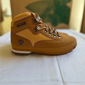 Timberland Eurohiker wheat new in original box